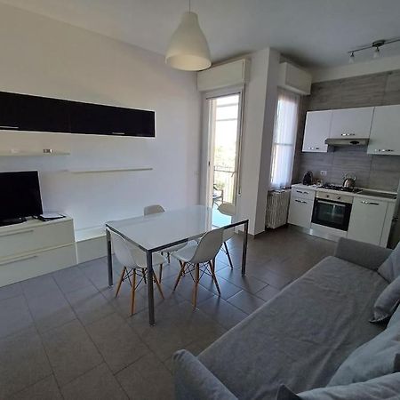 Appartamento Vista Mare Misano Adriatico Eksteriør billede