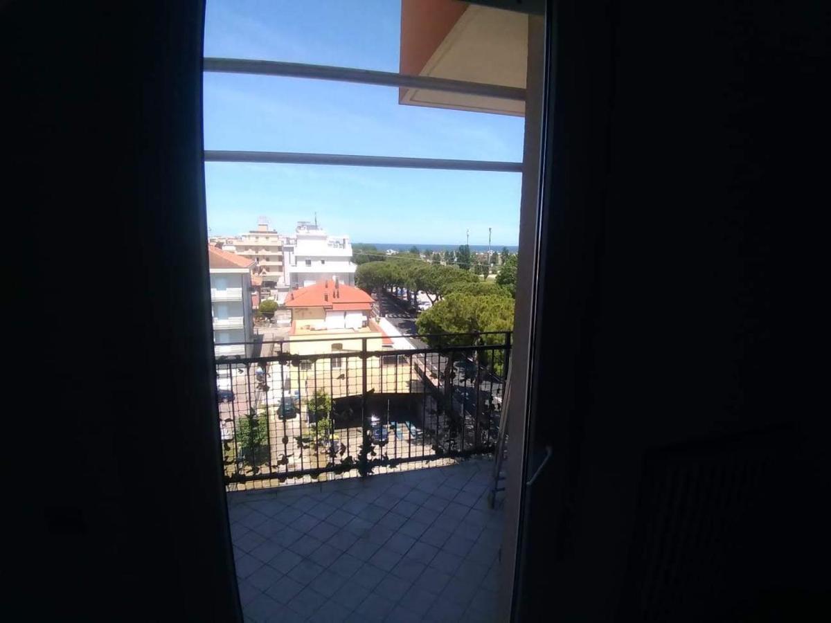 Appartamento Vista Mare Misano Adriatico Eksteriør billede